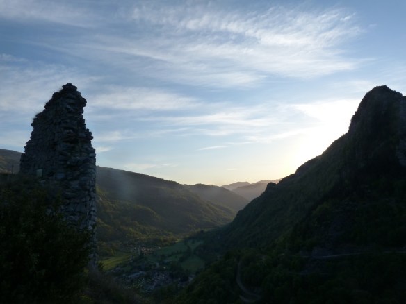 Sunrise over the ruins of the castle Montréal-de-Sos, 2011.