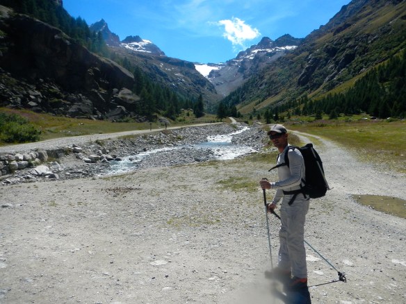 Yannick setting off from the Valsavaranche valley