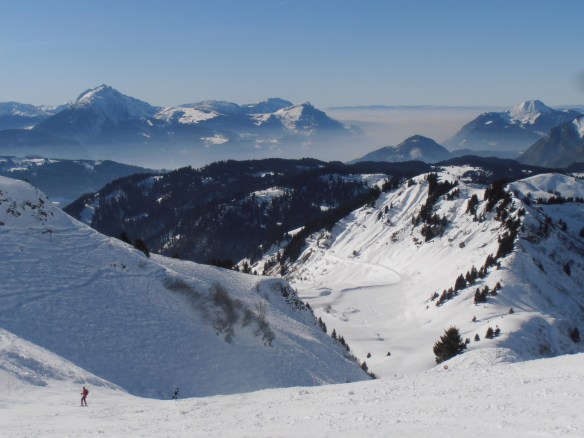 Higher level skiing above the treeline
