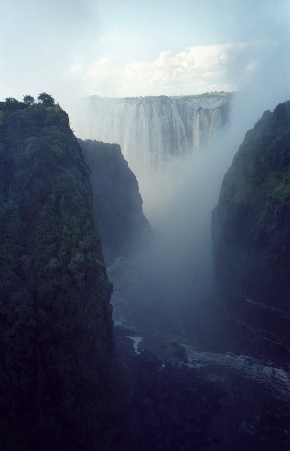 00998_n_10af2g2zzb0998